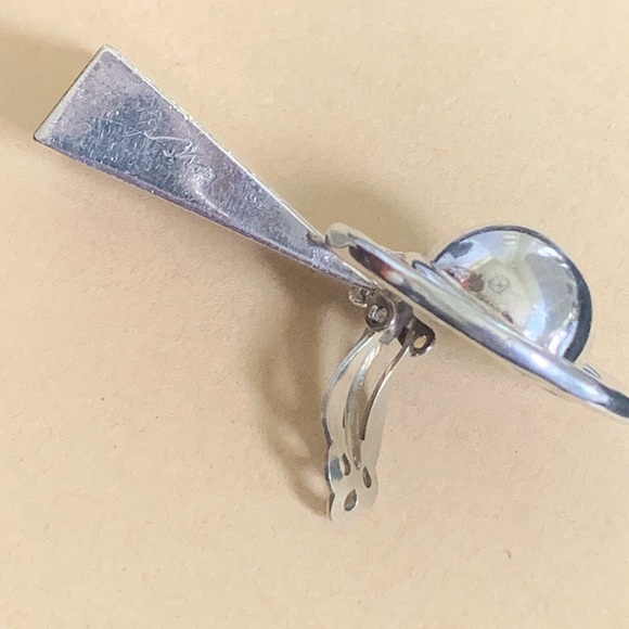 Silver Geometric Earrings Circa 1980's - Picture 9 of 11